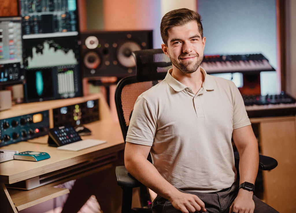 Tomek Moskalski w studio